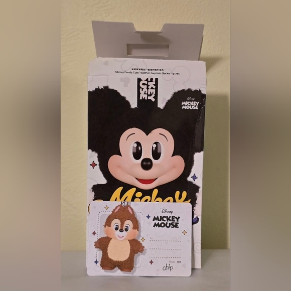 NWT Miniso Disney Mickey & Family Cute Together "Chip Or Dale" - Picture 4 of 6